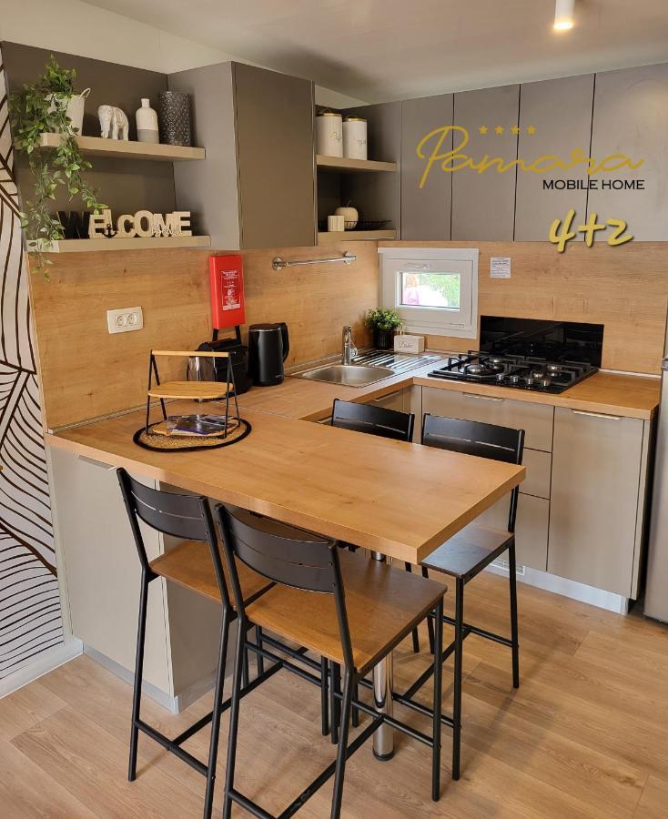 ביוגראד נה מורו Pamara Mobile Home מראה חיצוני תמונה