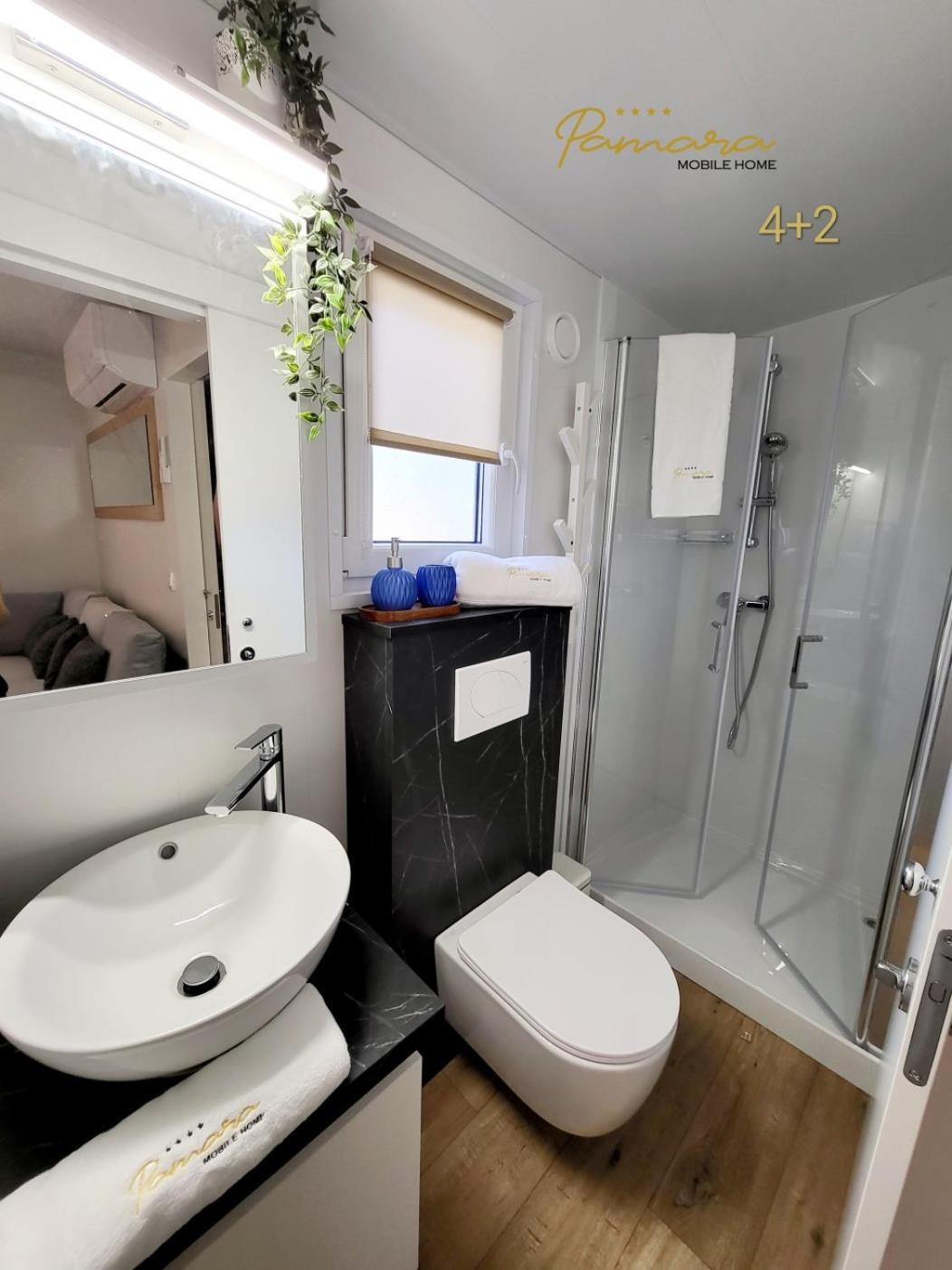 ביוגראד נה מורו Pamara Mobile Home מראה חיצוני תמונה
